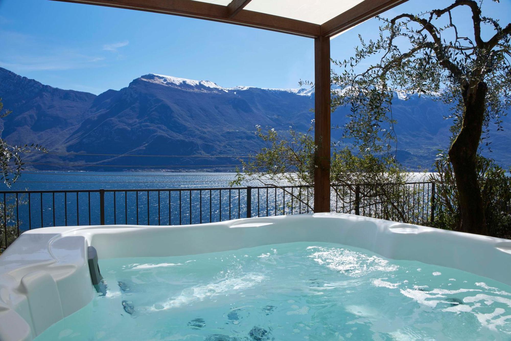 Atilius - Adults Only 4* Limone sul Garda